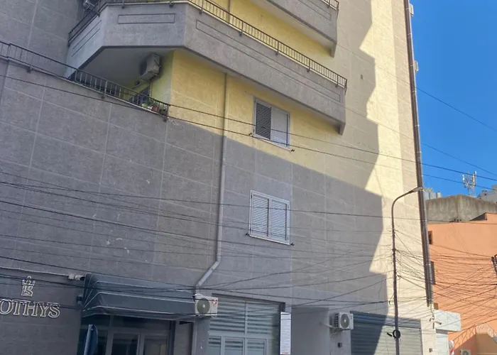 Joris Place With Balcony