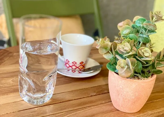 Joris Place With Balcony